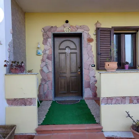 Joy House Порто-Торрес